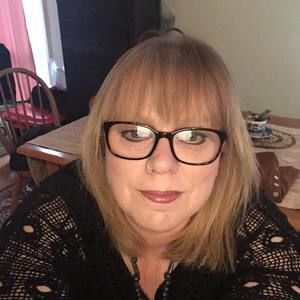 Meet your Posher, Linda